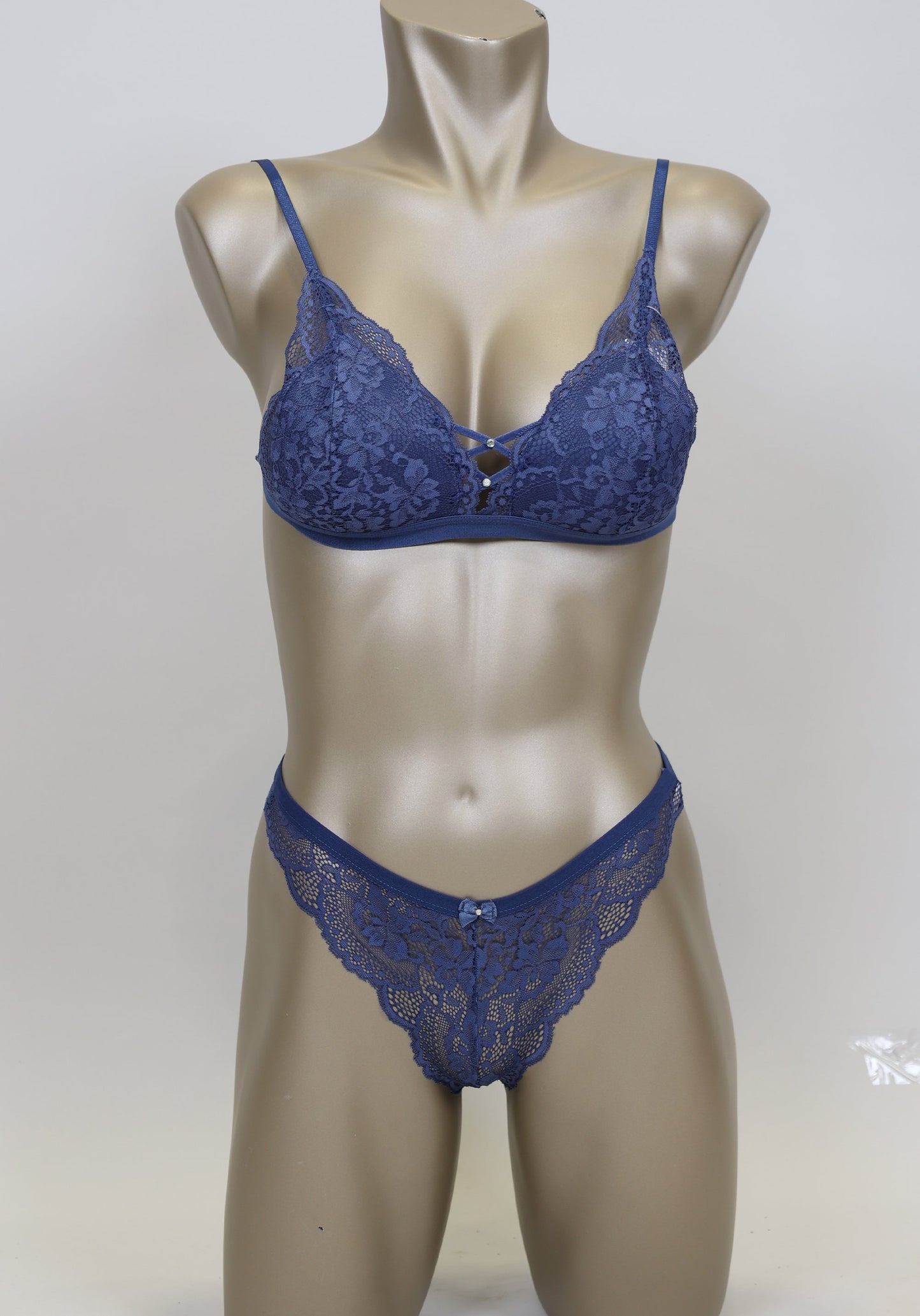 UNDR Bra Set