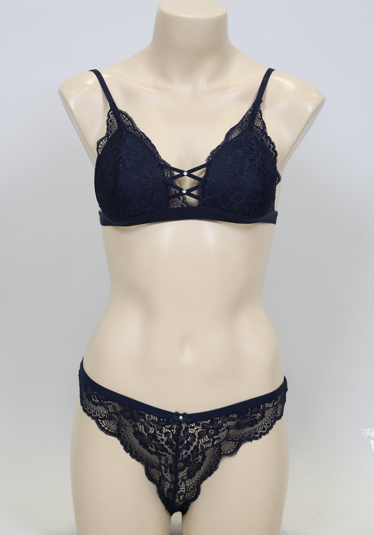 UNDR Bra Set