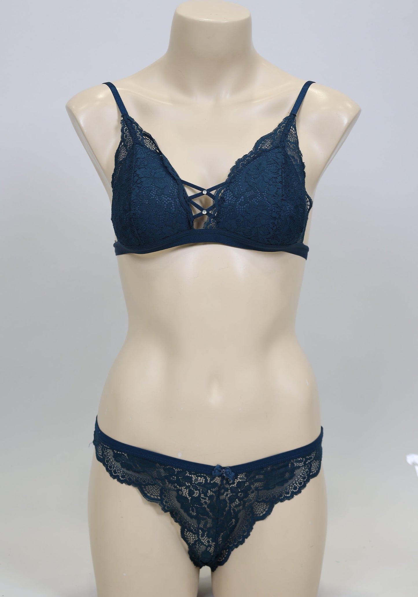 UNDR Bra Set
