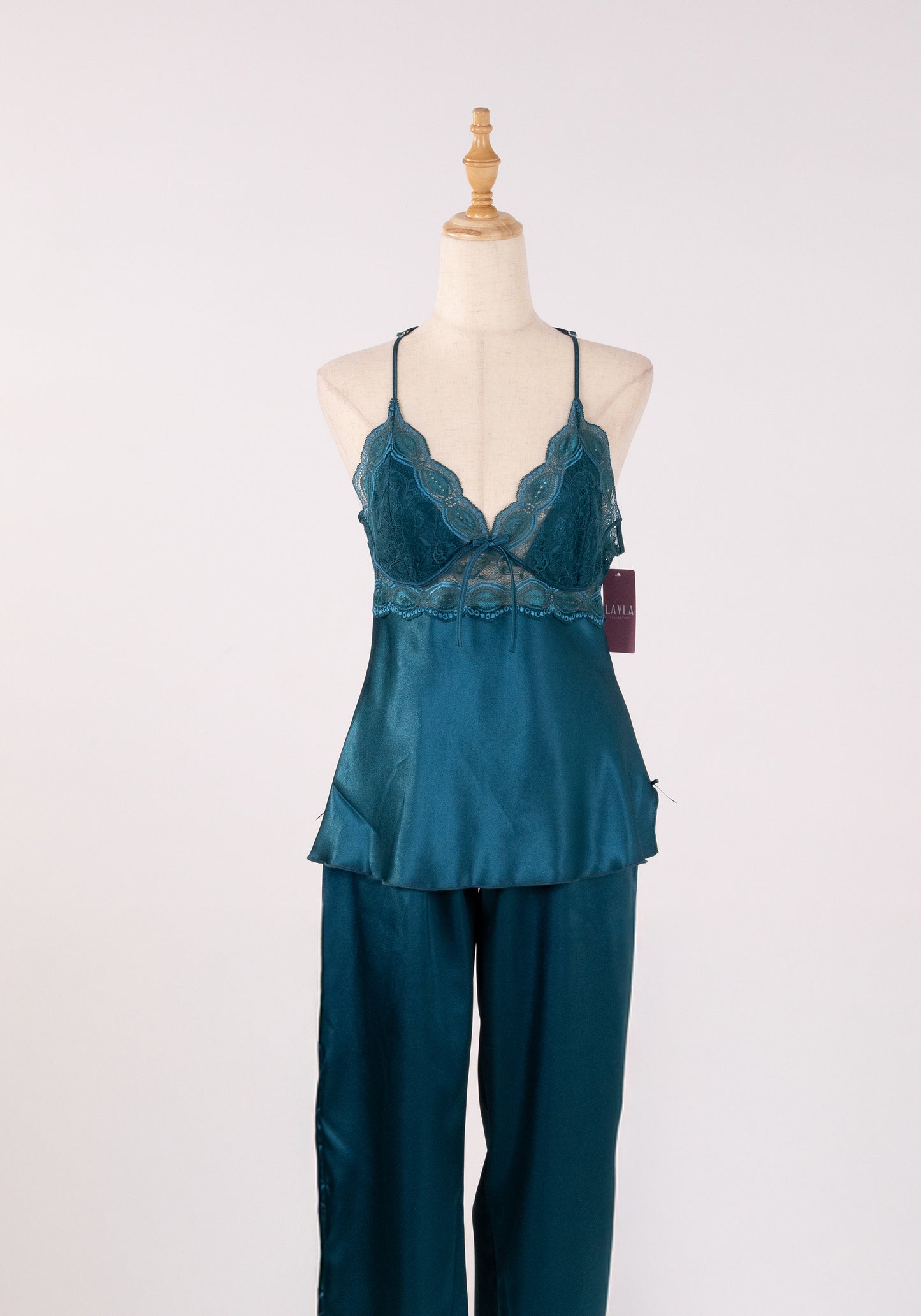 LNGR Satin Shoulder Strap Pajama With Lace Open Back