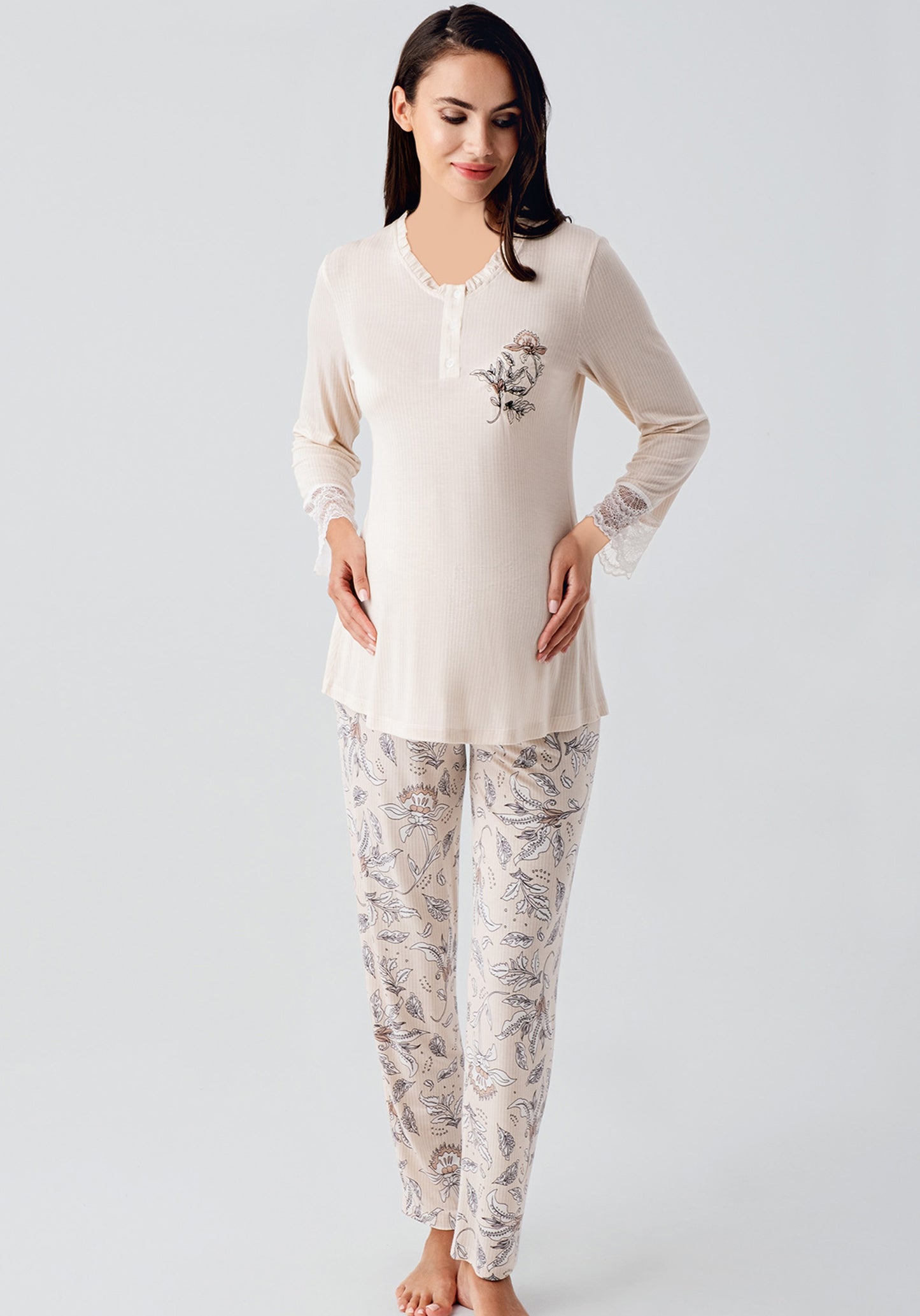 Maternal 3 Piece Robe Pajamas Set