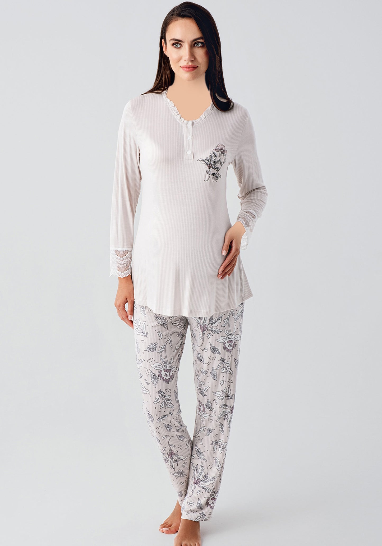 Maternal 3 Piece Robe Pajamas Set