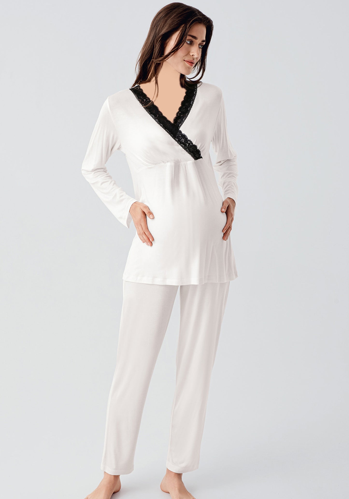 Maternal 3 Piece Robe Pajamas Set