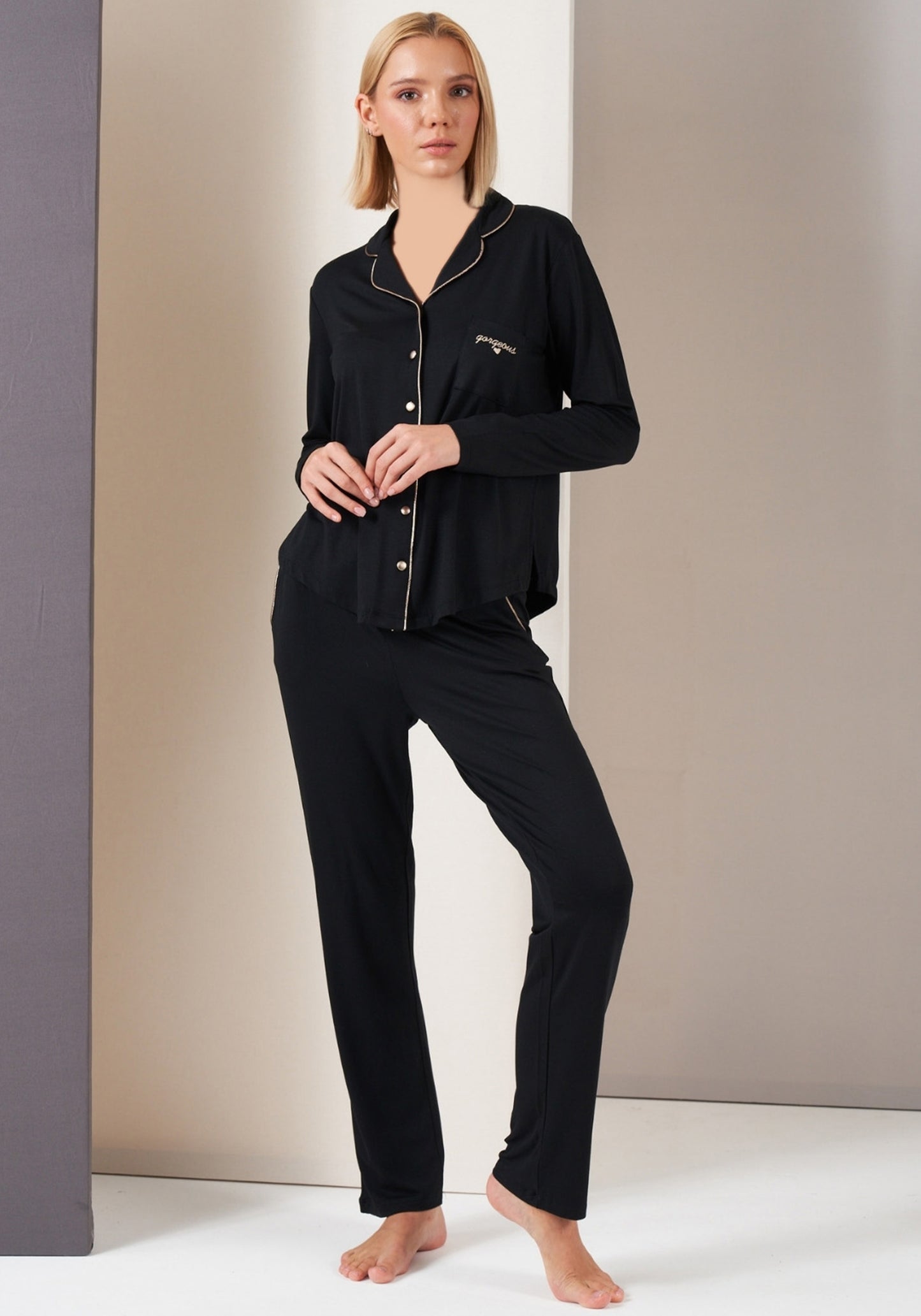 S&L Collar Button Long Sleeve Pajamas