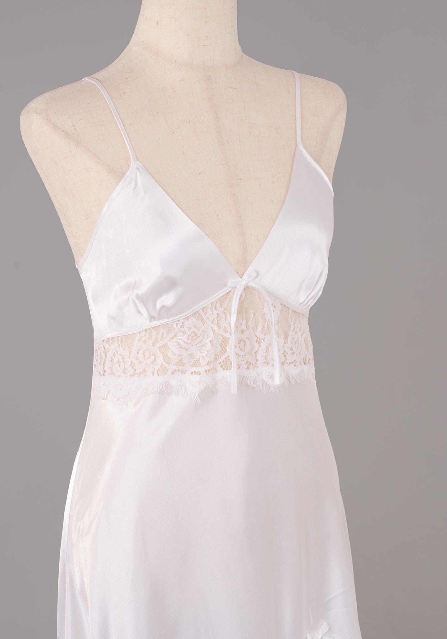 LNGR Bridal Long Night Gown And Robe Set With Lace