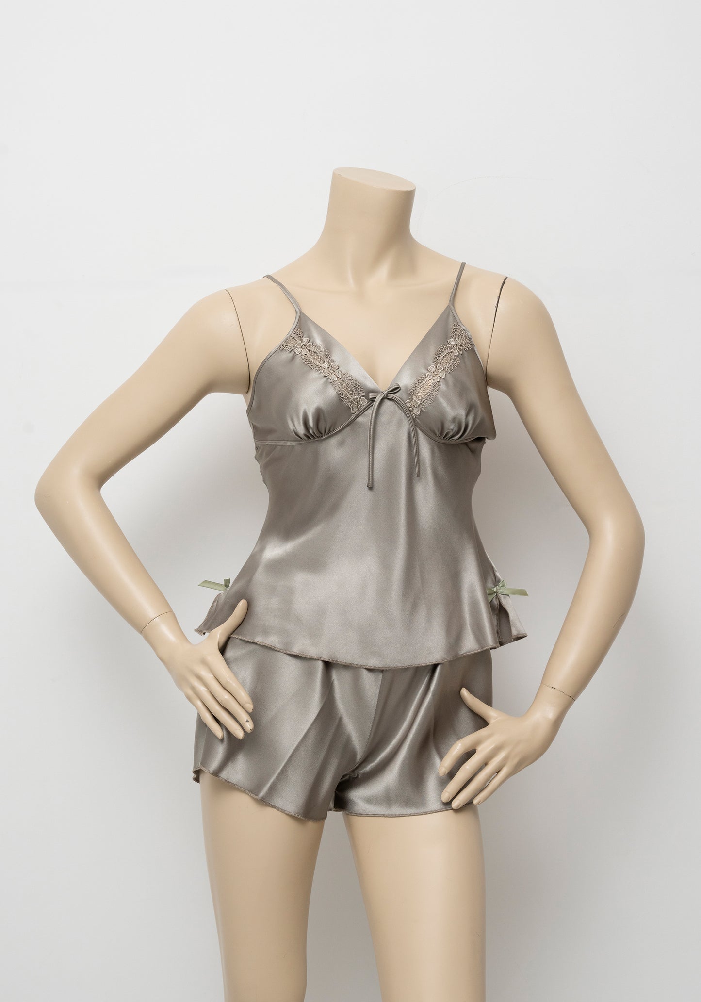 LNGR Satin Short Set