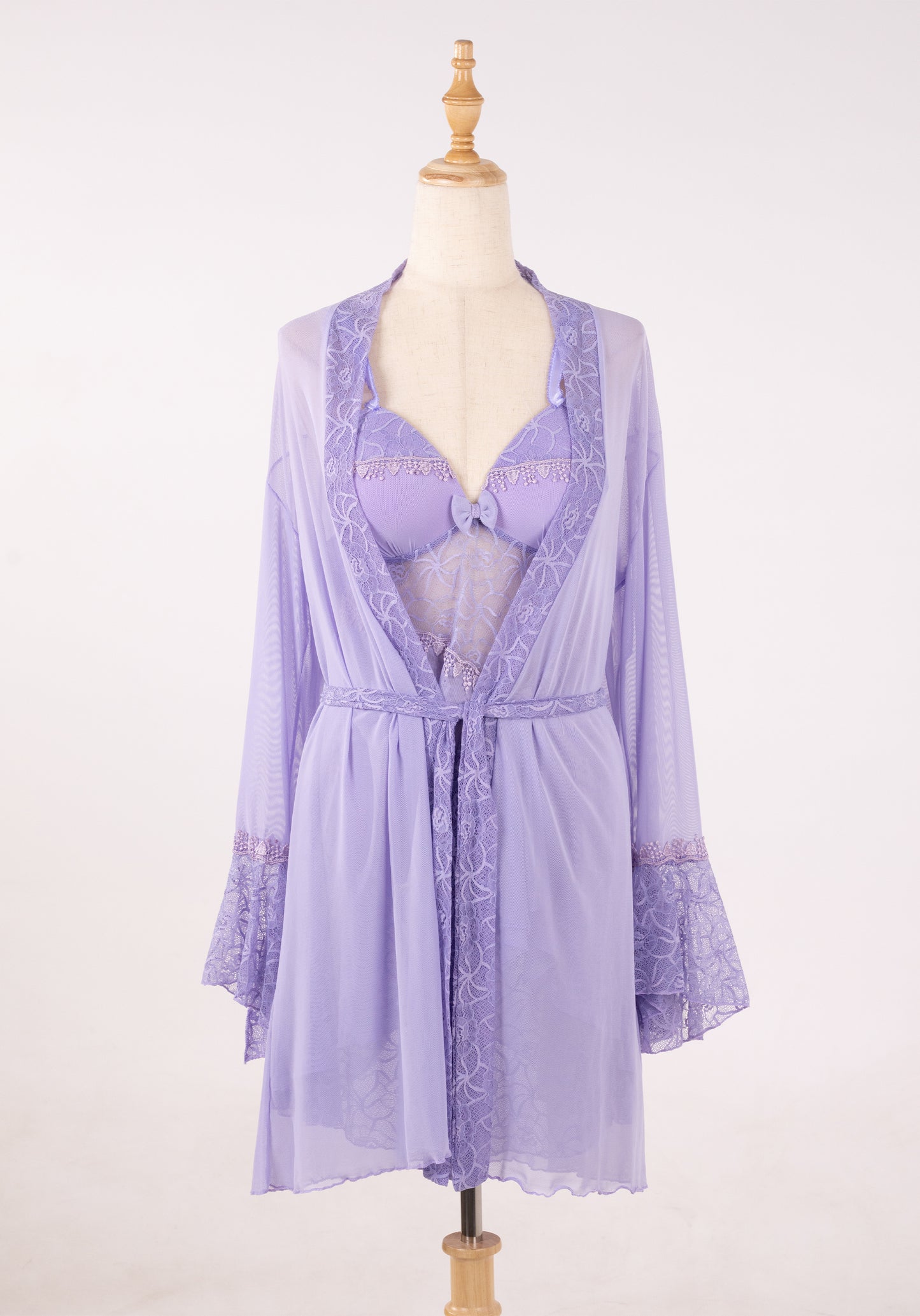 LNGR Toul Babydoll And Robe Set