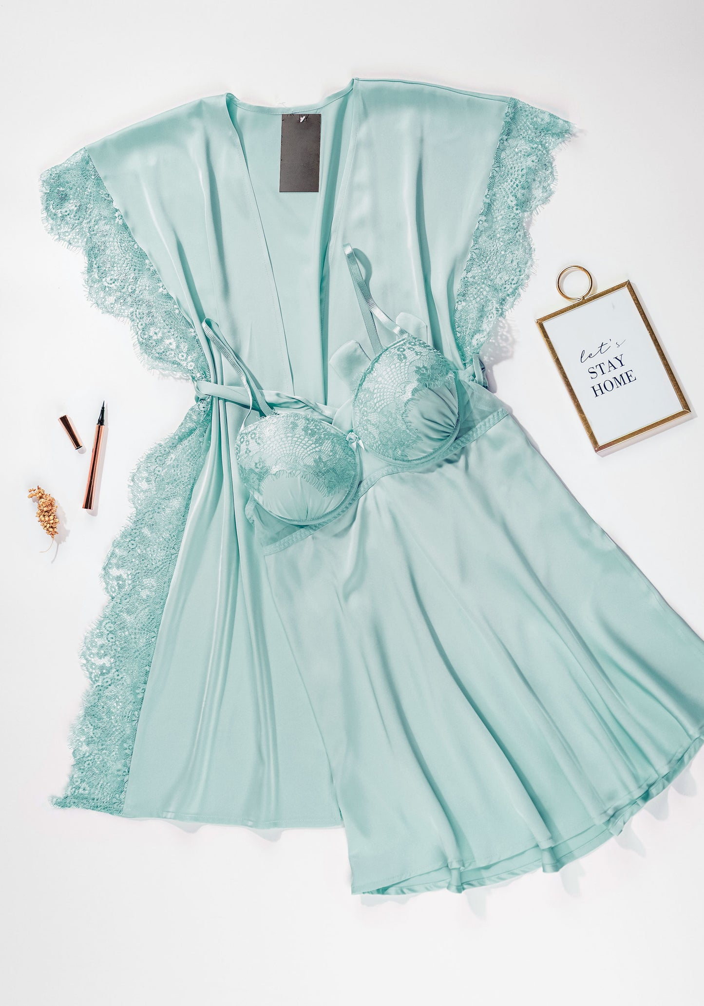 LNGR Babydoll With Robe Set